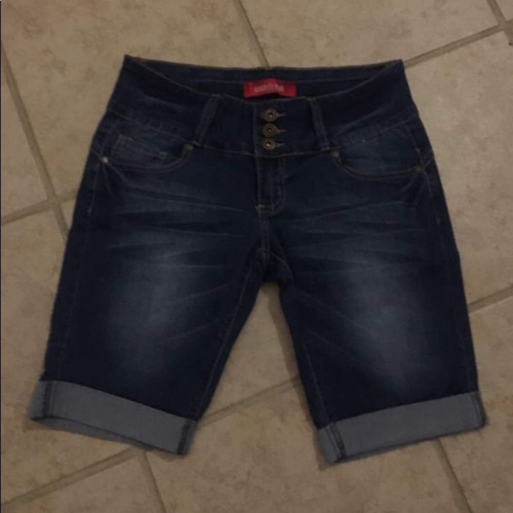 Gogo Star shorts, juniors size 7